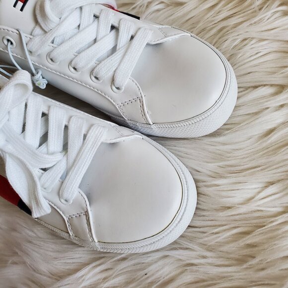 Tommy Hilfiger Women's White Twlenzi-R Classic Sneaker SZ 6.5M - Picture 6 of 11